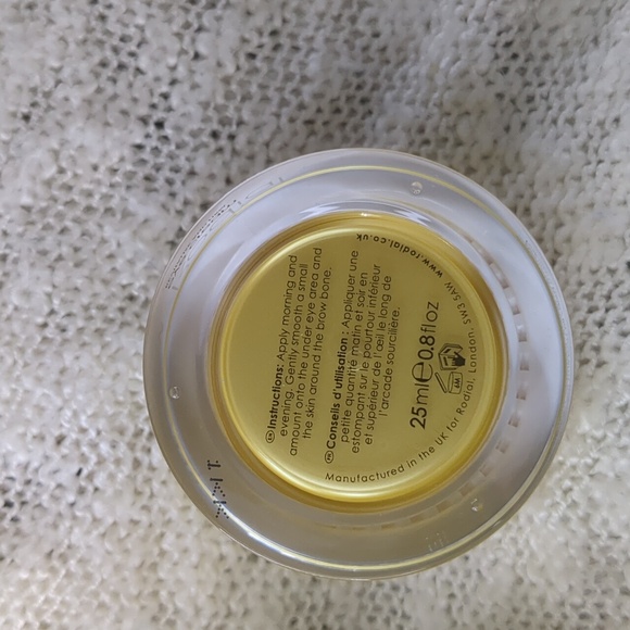 Rodial Anti-Ageing Bee Venom Eye Cream, 25ml/0.80fl oz - Picture 4 of 13